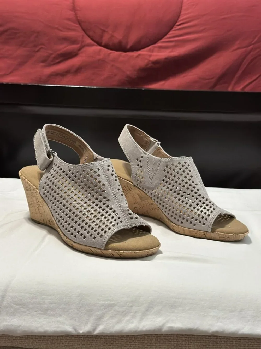 Rockport Size 7 Cork Wedge Heel Sandal